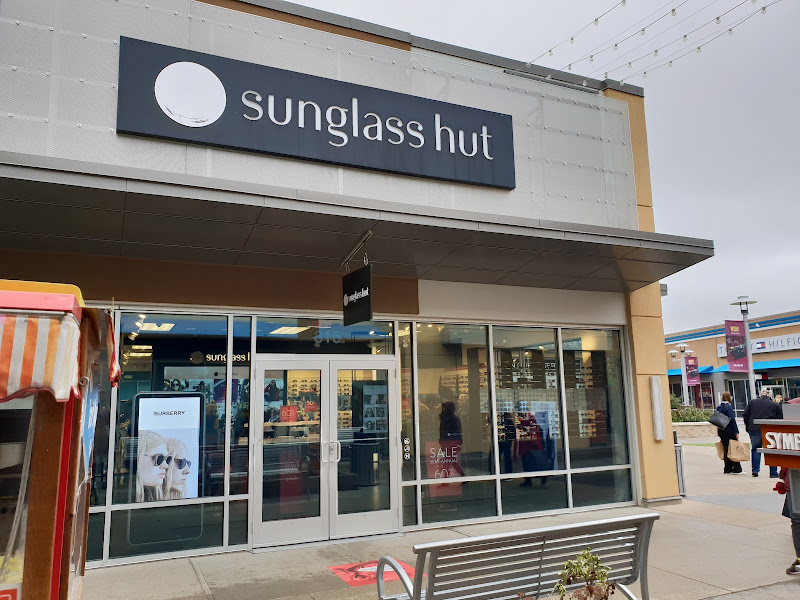 Sunglass Hut
