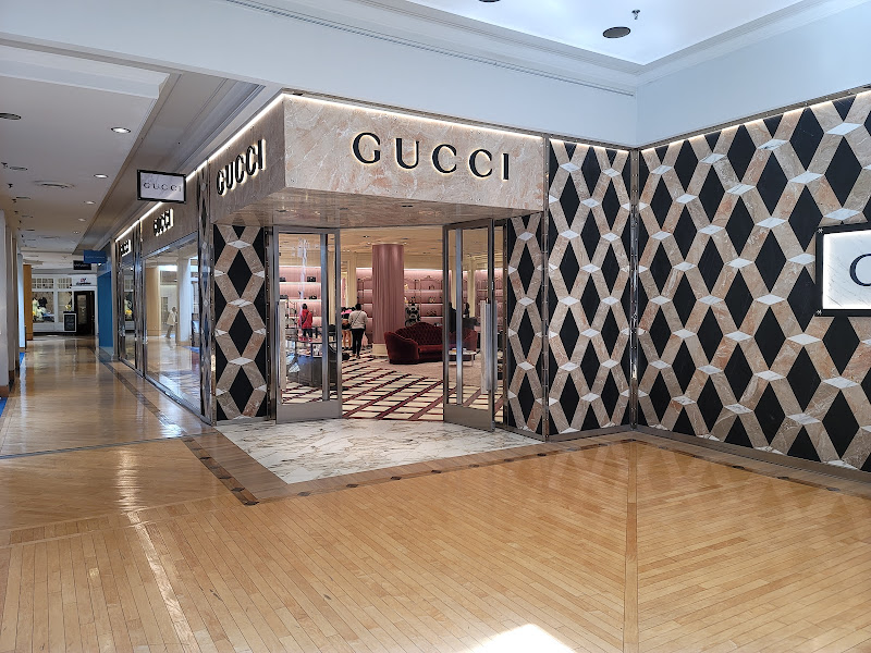 Gucci - St Louis