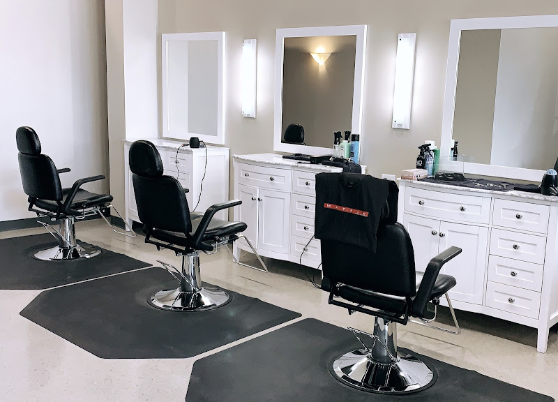 Salon 67