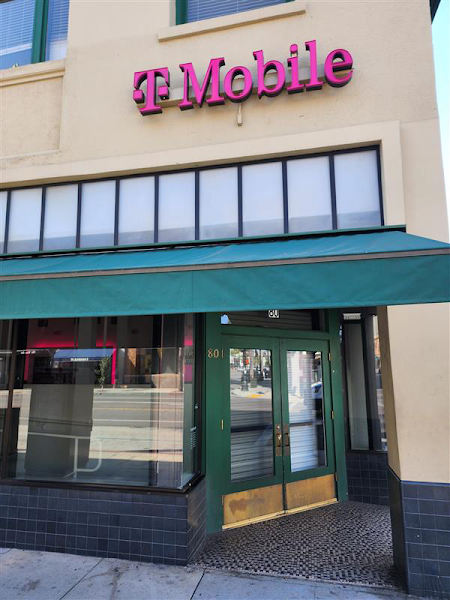 T-Mobile