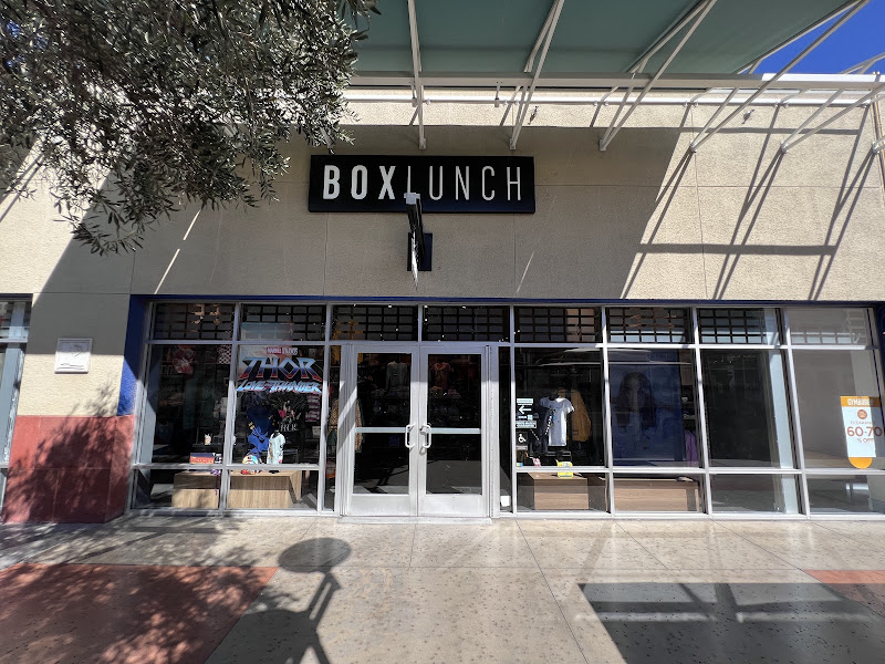 BoxLunch