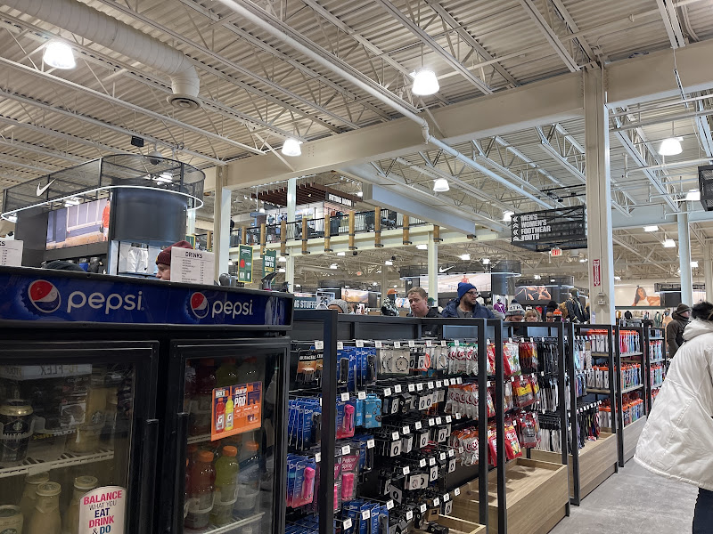 DICK'S Sporting Goods