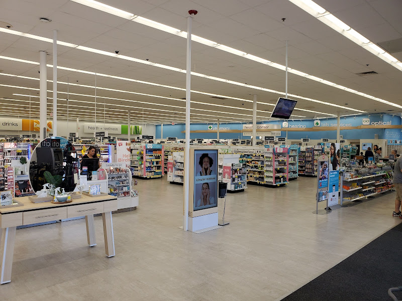 The Shops at Deerfield Square