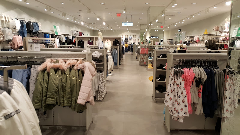 H&M