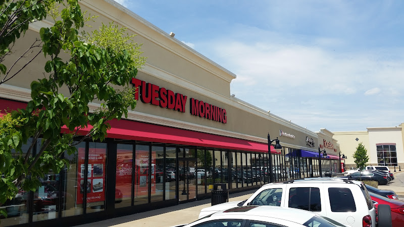 Shoppes At College Hills