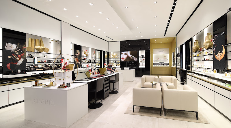 CHANEL Fragrance and Beauty