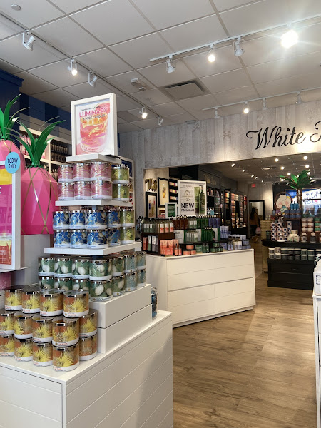 Bath & Body Works