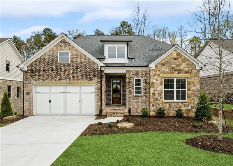 Coldwell Banker Realty, Terri Hecht, Realtor