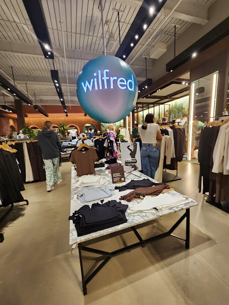 Aritzia