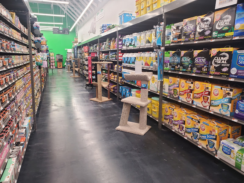 Pet Supplies Plus