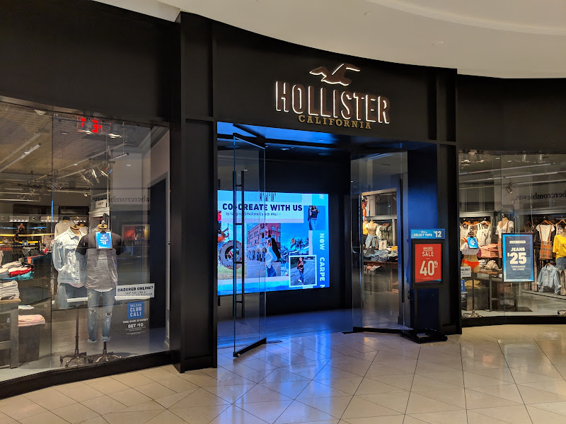 Hollister Co.