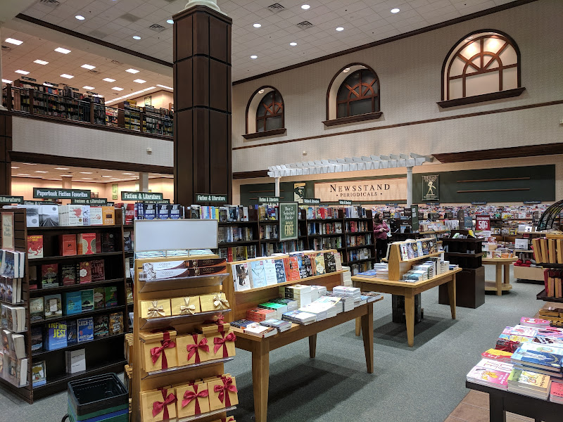 Barnes & Noble