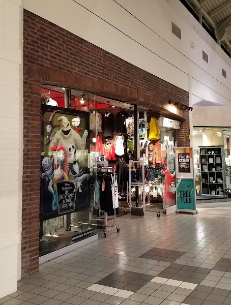 Hot Topic