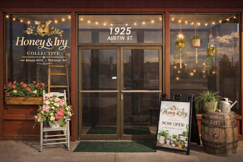 Honey & Ivy Collective