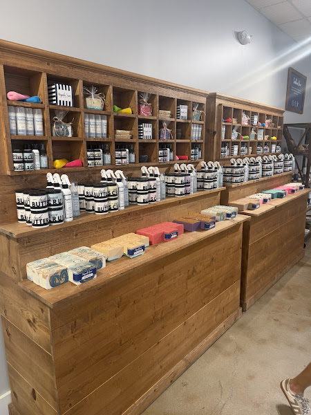Magnolia Soap & Bath