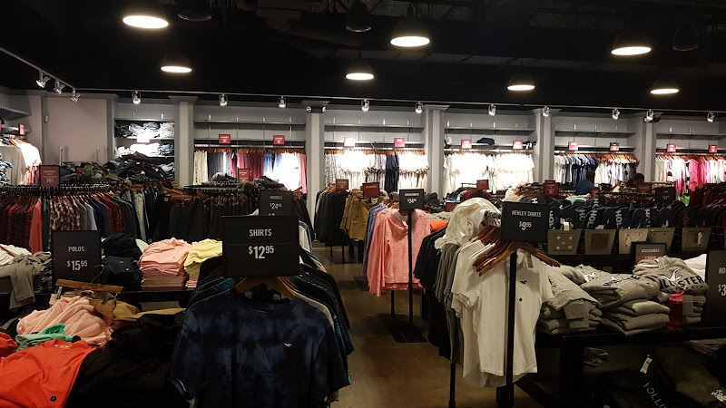 Hollister Co.