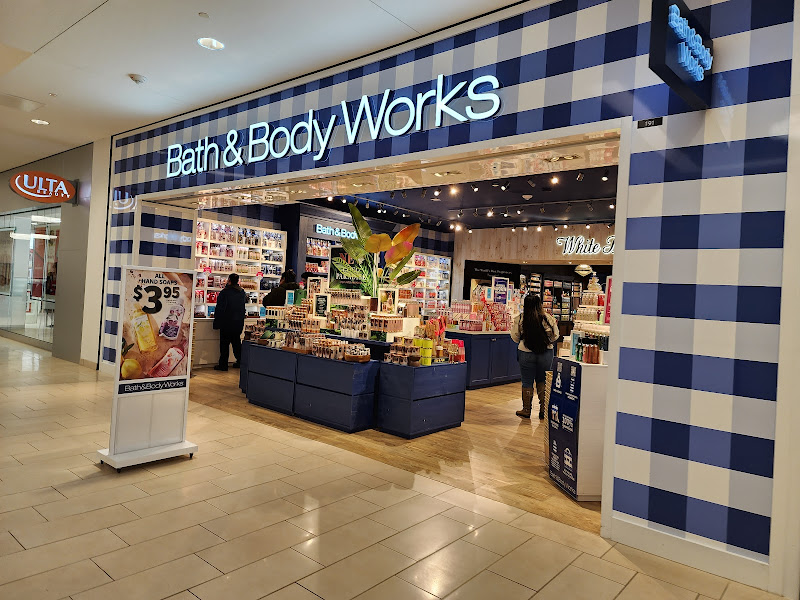 Bath & Body Works
