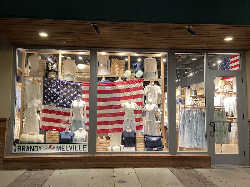 Brandy Melville Tucson