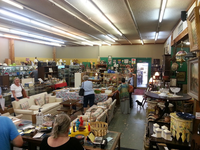 Antique Warehouse Mall