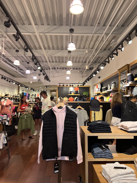 lululemon