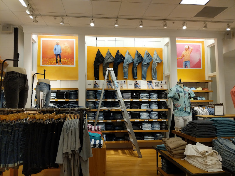 American Eagle