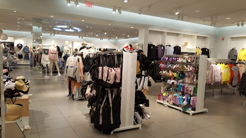 H&M