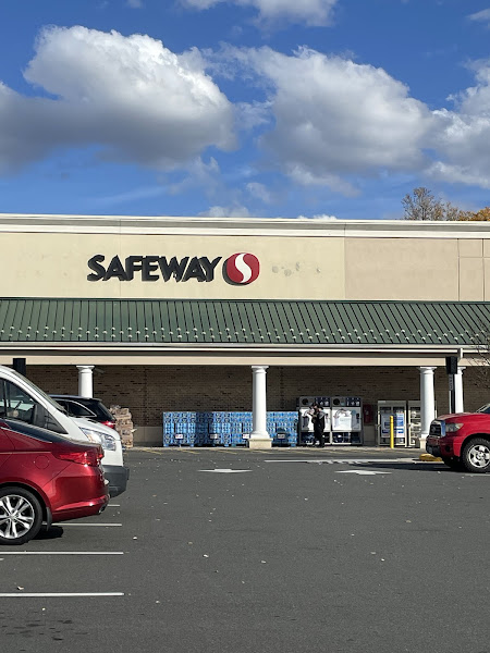 Safeway Deli