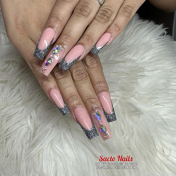 Sacto Nails