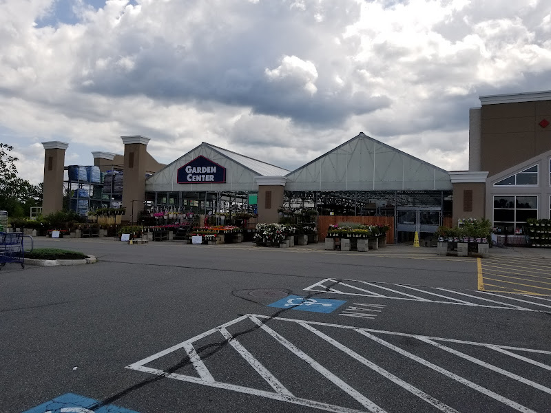 Lowe's Garden Center