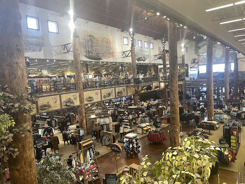 Sunglass Outfitters By Sunglass Hut
