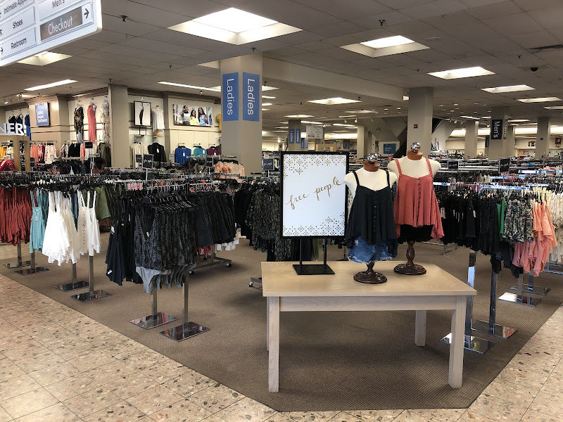 Dillard's Clearance Center
