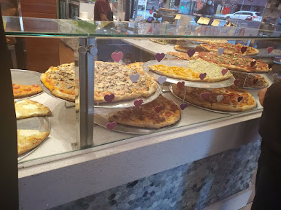 Amore Pizza Cafe
