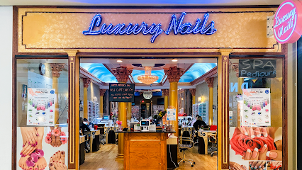 Luxury Nails