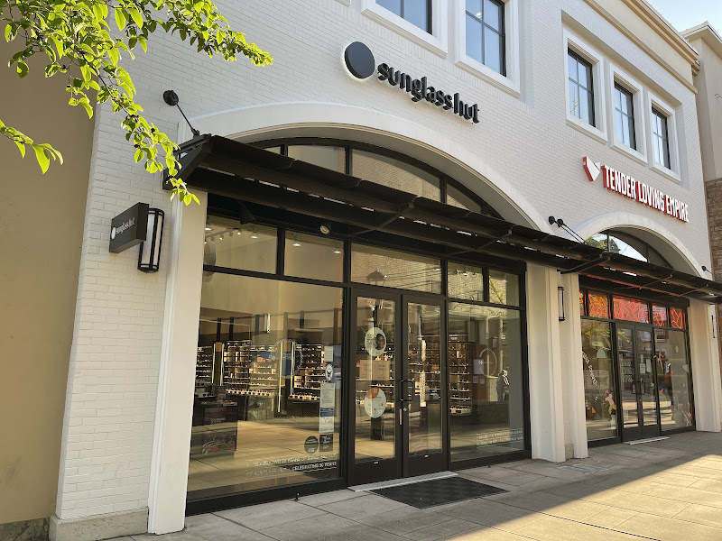Sunglass Hut