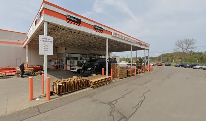 Pro Desk at The Home Depot