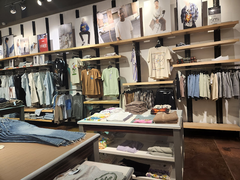 PacSun