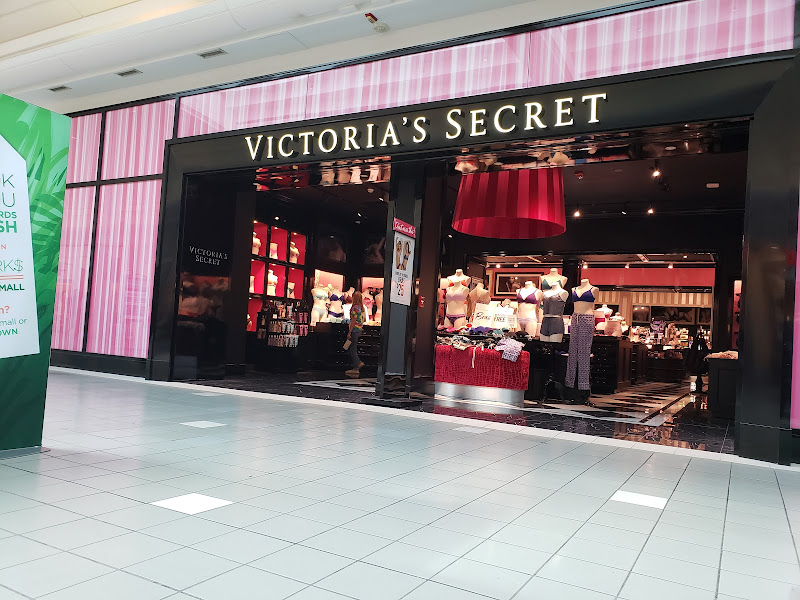 Victoria's Secret & PINK