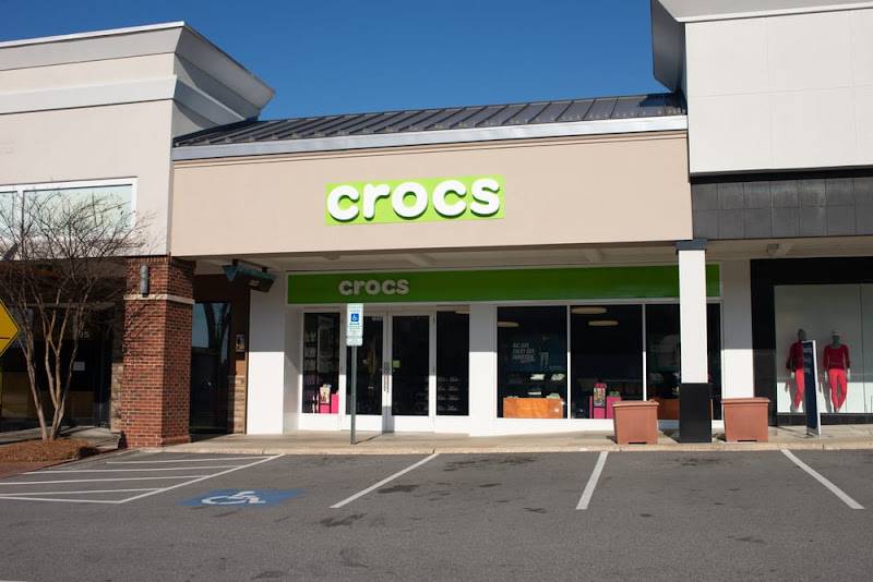 Crocs at Friendly Center