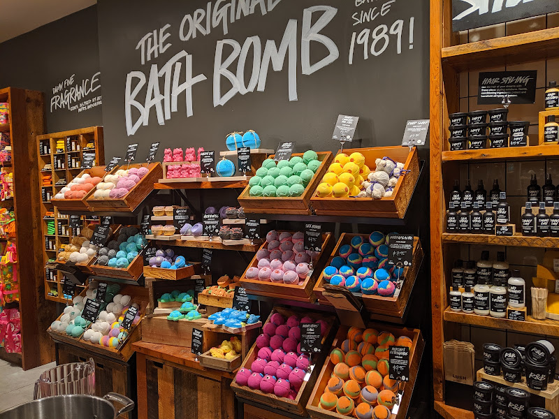 Lush Cosmetics Highland Village