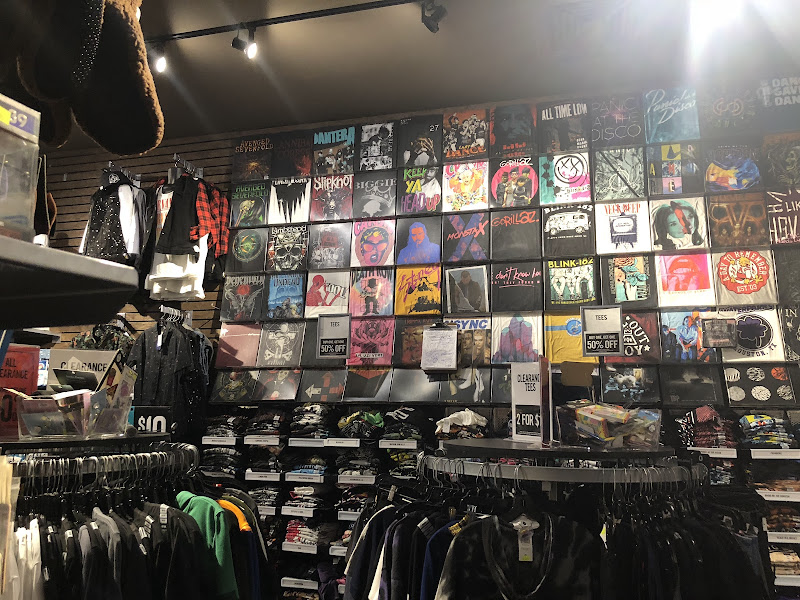 Hot Topic