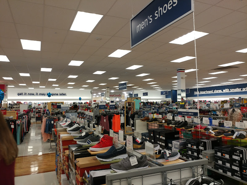 Marshalls & HomeGoods