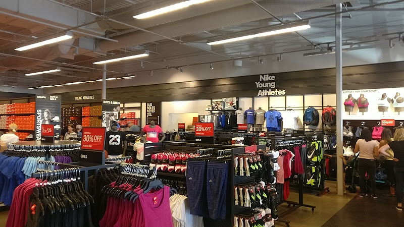 Nike Factory Store - Lehi
