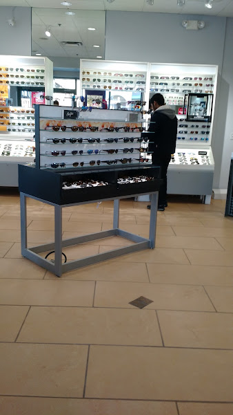 Sunglass Hut