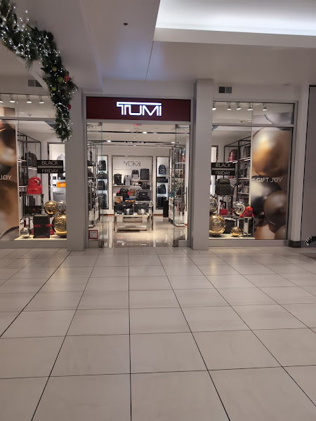 TUMI Store - Keystone