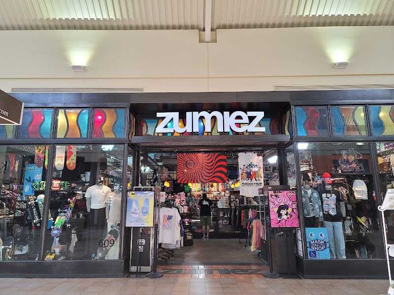 Zumiez