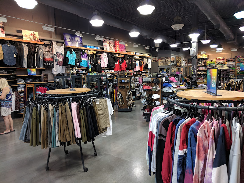 Zumiez