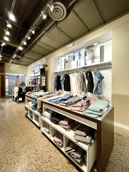PacSun