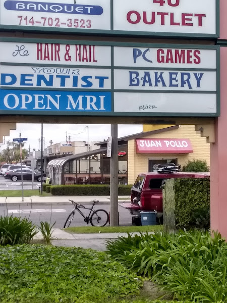 Anaheim West Shopping Center