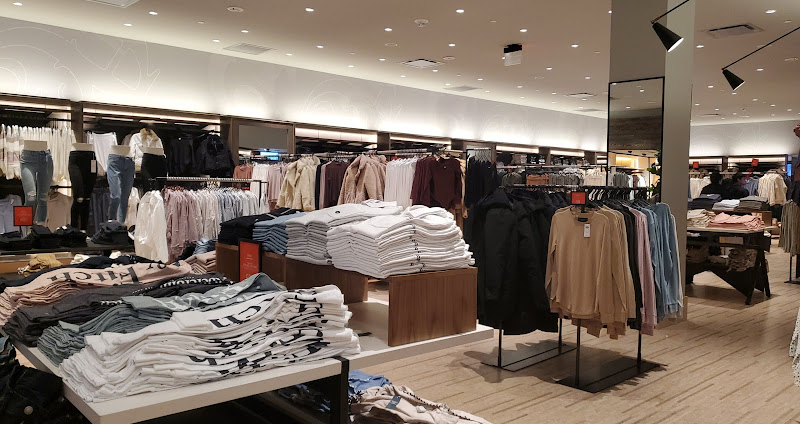 Abercrombie & Fitch