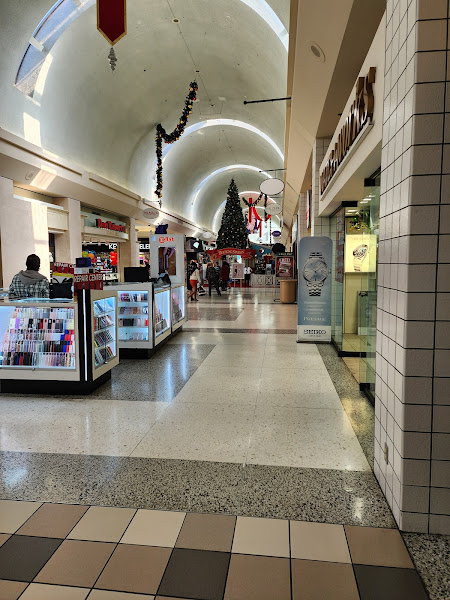 San Bernardino Mall
